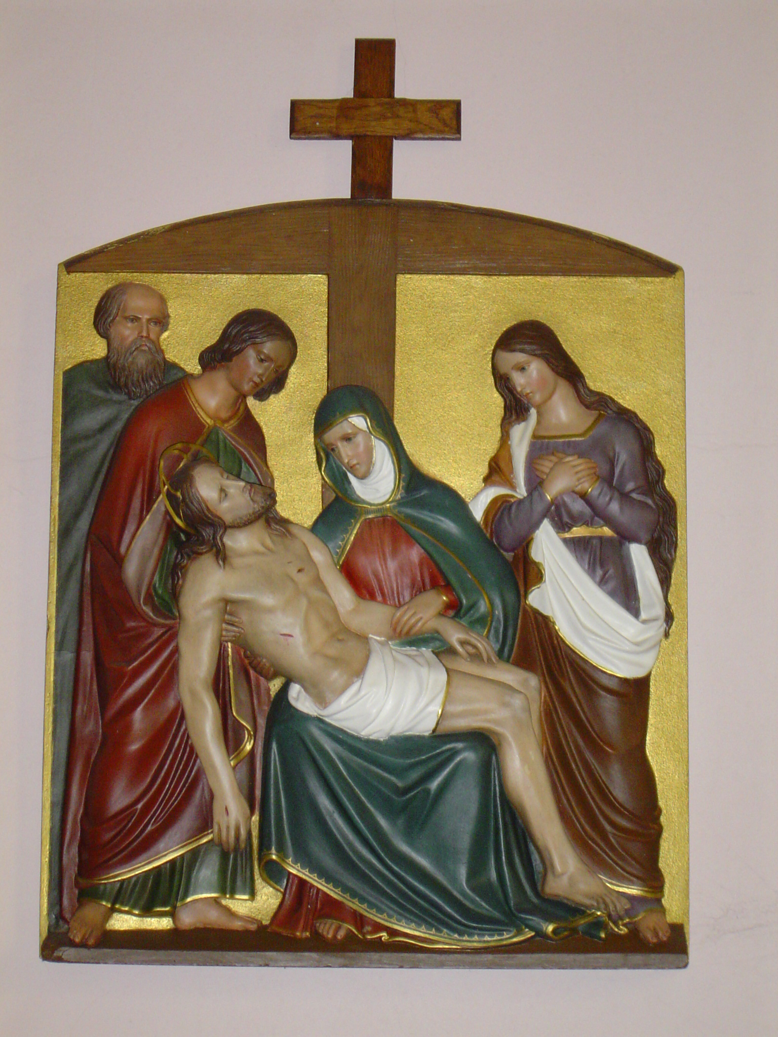 M 13 J�sus est d�scendu de la Croix.JPG